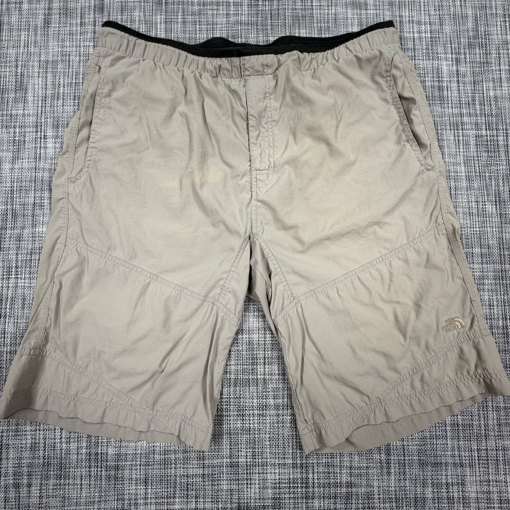 The North Face Approx XL Tan Cargo Hiking Shorts Elastic Waist Zip Rear Pocket